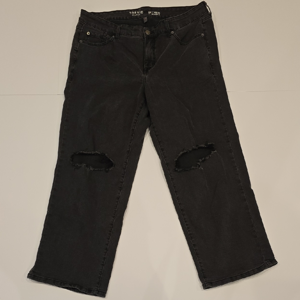 torrid Sz 16 Women's Black Distressed Wide Jeans